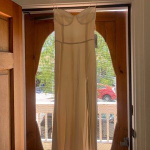 brand new Juliette Reformation dress in IVORY